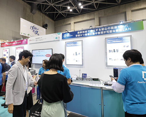 富士通  ブース