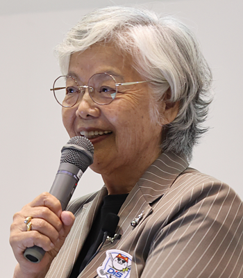 岡本綾子氏