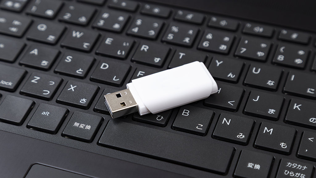 オフラインでも汚染が広がるBadUSB……USBポートは塞ぐべきか