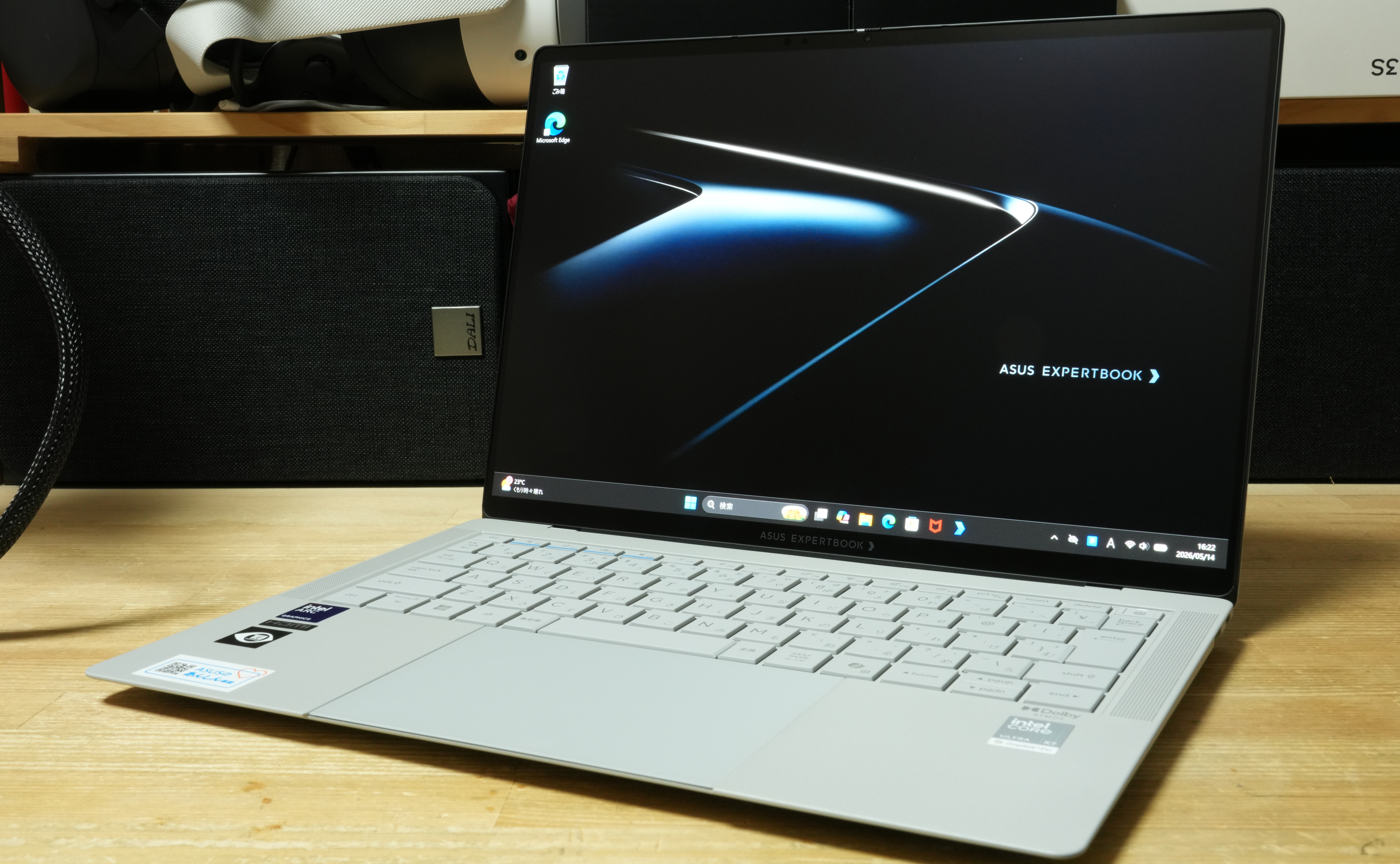 ハイパフォーマンス、携帯性、スタミナ性、堅牢性を高い次元で両立した「ASUS ExpertBook Ultra B9406CAA」実機レビュー
